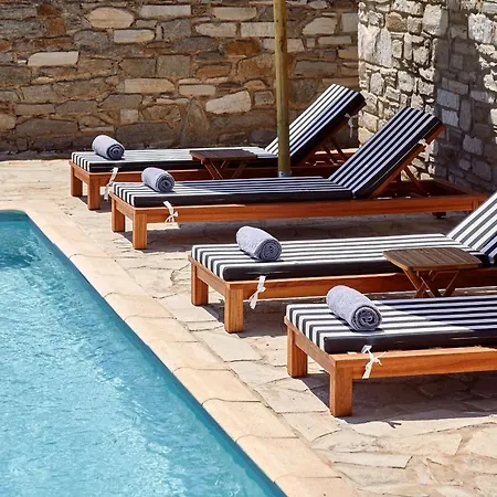 ホテル Platinum Paros - Azure - 5 Bedrooms - Sea Views & Private Pool - Naoussa