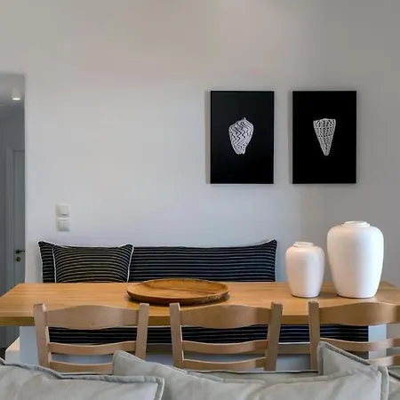 Platinum Paros - Azure - 5 Bedrooms - Sea Views & Private Pool - Naoussa ホテル 4*