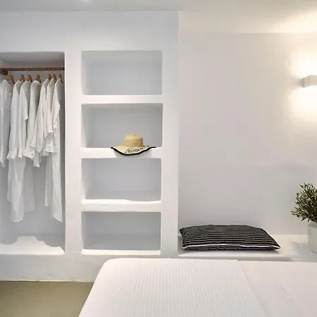 Platinum Paros - Azure - 5 Bedrooms - Sea Views & Private Pool - Naoussa